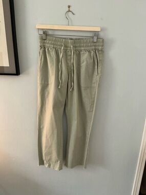 Mango Olive Drawstring Chinos Pants. Women’s Size 4 US